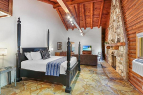 Wimberley Log Cabins Resort and Suites- Unit 1